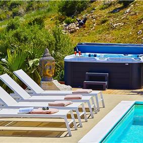 3 bedroom villa with pool, Scopello, sleeps 6
